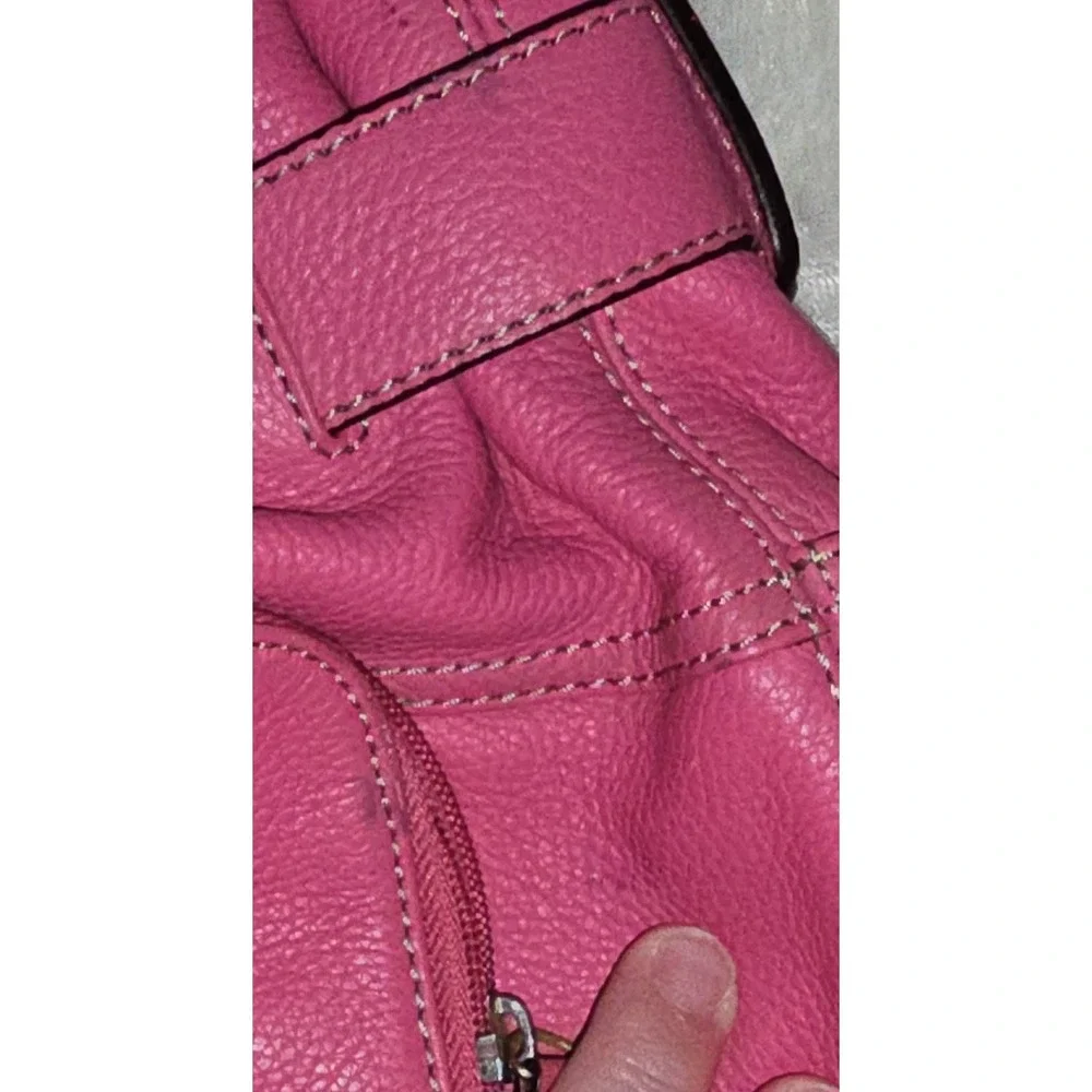 Tignanello‎ Statement Med Hobo Bag Shoulder Purse Buckle Pink Pebble Leather Exc